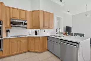 23329 Lago Mar Cir, Boca Raton, FL 33433 - Photo 10