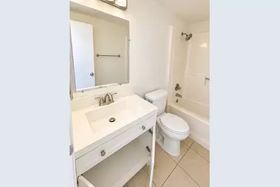 5150 NE 6th Avenue #113, Oakland Park, FL 33334 - Photo 4