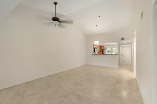 260 NW 67th St, Boca Raton, FL 33487 - Photo 12