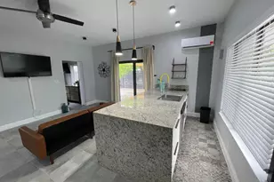 824 NE 4th St, Fort Lauderdale, FL 33301 - Photo 6