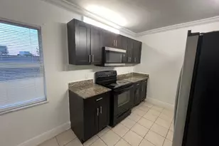 806 9th St, West Palm Beach, FL 33401 - Photo 2
