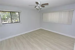 9712 S Belfort Cir, Tamarac, FL 33321 - Photo 22