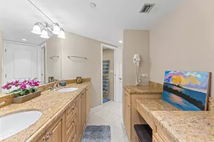 5250 N Ocean Dr, Singer Island, FL 33404 - Photo 18