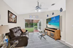 5670 Swaying Palm Ln, Boynton Beach, FL 33437 - Photo 24