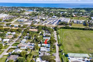 323 De Carie St, Delray Beach, FL 33444 - Photo 52