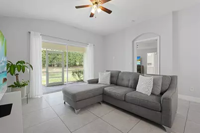 6791 Lantern Key Drive, Lake Worth, FL 33463 - Photo 10