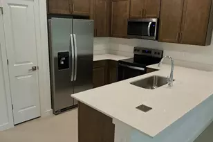 161 Lakeside Lndg Ct, Royal Palm Beach, FL 33411 - Photo 4