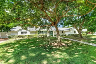 817 Anchorage Dr, North Palm Beach, FL 33408 - Photo 1