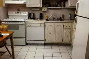 307 Wellington F, West Palm Beach, FL 33417 - Photo 18