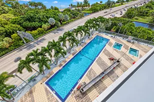 601 NE 36th St, Miami, FL 33137 - Photo 44