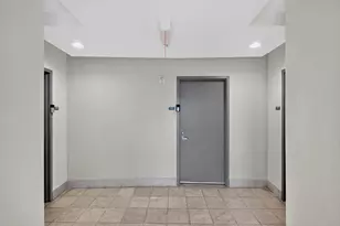 601 NE 36th St, Miami, FL 33137 - Photo 42