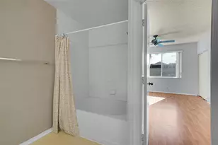 50 Truman Dr, Weston, FL 33326 - Photo 20