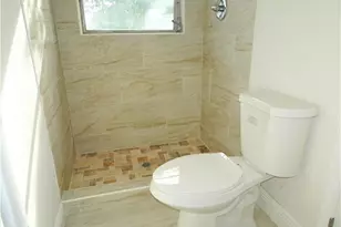 2230 Avenue H W, Riviera Beach, FL 33404 - Photo 12