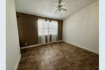 219 SW 3rd Street, Pompano Beach, FL 33060 - Photo 12