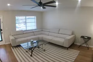 718 Burgundy O, Delray Beach, FL 33484 - Photo 2