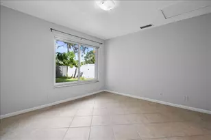 258 Palmetto Ct, Jupiter, FL 33458 - Photo 12