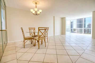 800 Parkview Drive #826, Hallandale Beach, FL 33009 - Photo 6