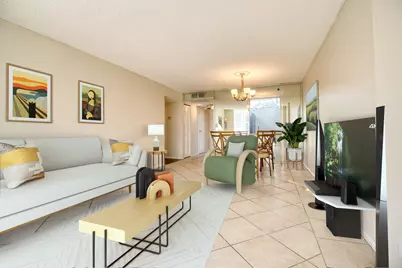 800 Parkview Drive #826, Hallandale Beach, FL 33009 - Photo 2