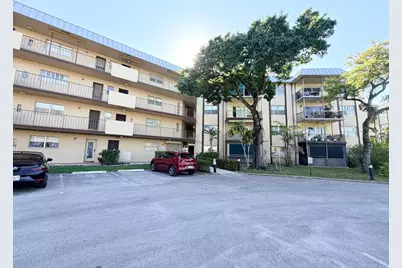 6260 S Falls Cir Drive #201, Lauderhill, FL 33319 - Photo 2