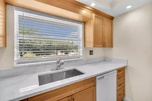 9301 Sunrise Lakes Blvd, Sunrise, FL 33322 - Photo 10