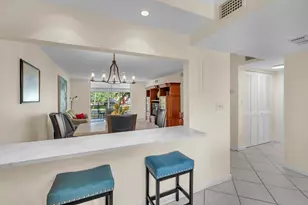 9301 Sunrise Lakes Blvd, Sunrise, FL 33322 - Photo 12