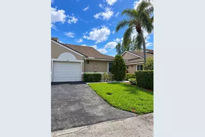 1238 NW 51st Way #1238, Deerfield Beach, FL 33442 - Photo 2