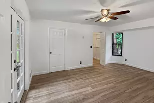 102 Valencia St, Royal Palm Beach, FL 33411 - Photo 16