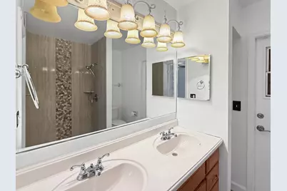102 Valencia Street, Royal Palm Beach, FL 33411 - Photo 18