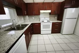 8720 Shadow Wood Blvd, Coral Springs, FL 33071 - Photo 2