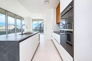 1400 Biscayne Blvd, Miami, FL 33132 - Photo 4
