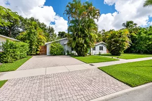 1823 SW 22nd St, Fort Lauderdale, FL 33315 - Photo 2