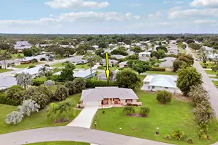 9471 SE Little Club Way S, Tequesta, FL 33469 - Photo 2