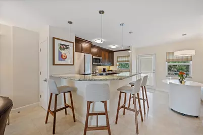 139 Sunrise Avenue #205, Palm Beach, FL 33480 - Photo 12
