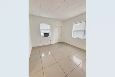1711 NW 7th Street, Fort Lauderdale, FL 33311 - Photo 4
