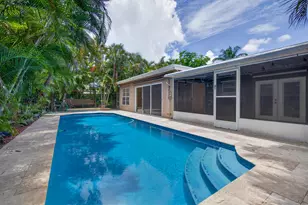 1540 NE 40th St, Oakland Park, FL 33334 - Photo 1