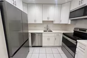 3294 NW 104th Ave, Coral Springs, FL 33065 - Photo 4