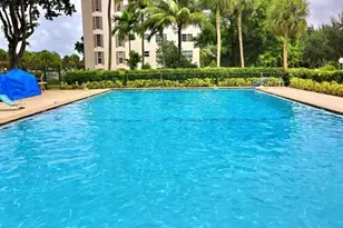 2801 N Palm Aire Dr, Pompano Beach, FL 33069 - Photo 38
