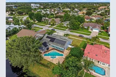 13820 Folkestone Circle, Wellington, FL 33414 - Photo 38