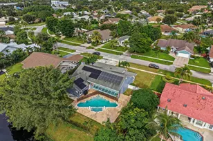 13820 Folkestone Cir, Wellington, FL 33414 - Photo 38