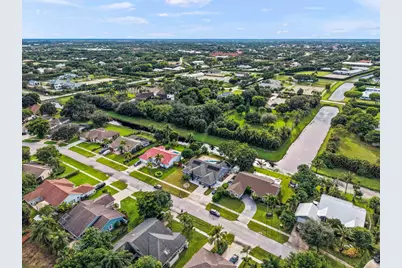 13820 Folkestone Circle, Wellington, FL 33414 - Photo 40