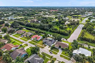 13820 Folkestone Cir, Wellington, FL 33414 - Photo 40