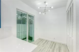 500 SW 4th Ave, Fort Lauderdale, FL 33315 - Photo 14