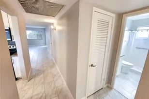 2300 Park Ln, Hollywood, FL 33021 - Photo 14