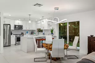 336 Venetian Dr, Delray Beach, FL 33483 - Photo 14