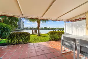 336 Venetian Dr, Delray Beach, FL 33483 - Photo 18