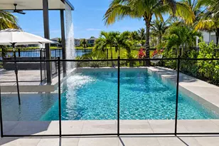 8140 Laurel Falls Dr, Boca Raton, FL 33496 - Photo 10