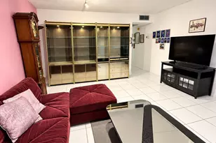 2035 Yarmouth B, Boca Raton, FL 33434 - Photo 2