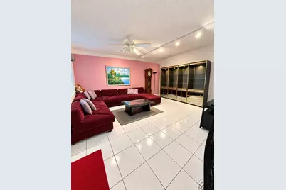2035 Yarmouth B #2035, Boca Raton, FL 33434 - Photo 4