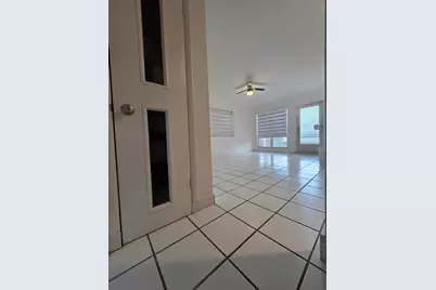 2716 NE 30th Place #105C, Fort Lauderdale, FL 33306 - Photo 8