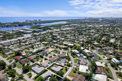 2750 NE 27th Circle, Boca Raton, FL 33431 - Photo 2
